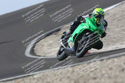 media/Nov-01-2025-TrackDaz (Sat) [[2b4d5192bc]]/B Group/1220pm (Turn 2 Outside)/